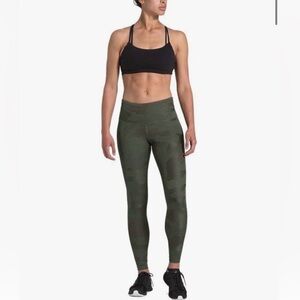 NWT Women's North Face Taupe Green Camo Camouflage Leggings Tights Small